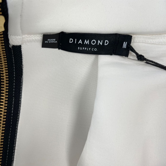 Diamond Supply Co White Nuwave Mini Skirt, Size M - NWT - Picture 5 of 5